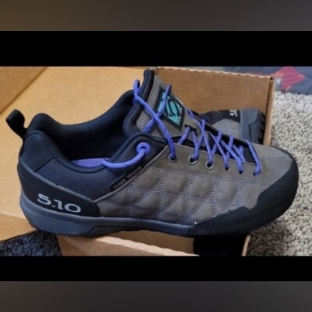 new women * 8 * 5.10 guide tennies rock climbing approach shoes
